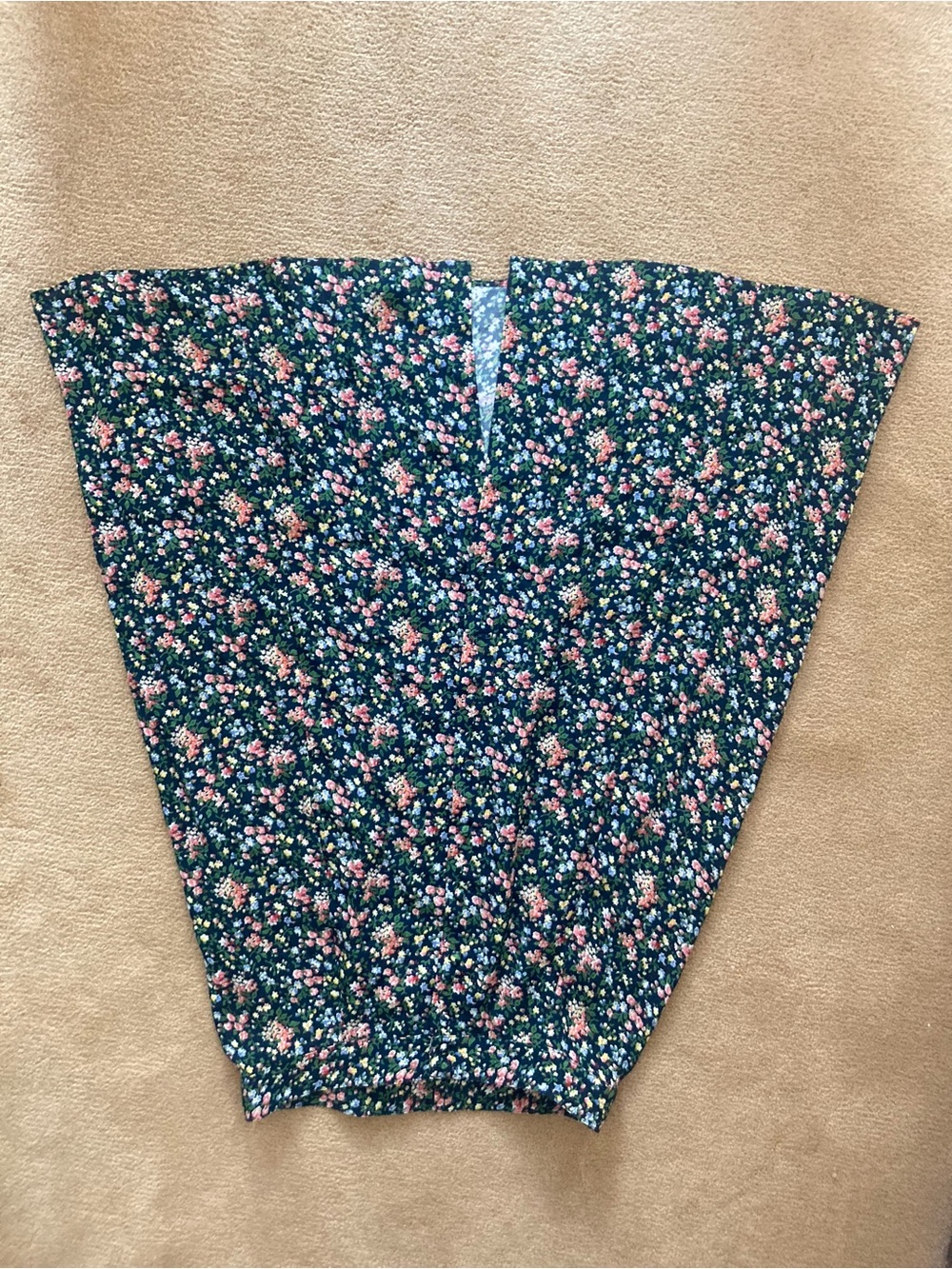 Sezane Jupe Ralph Floral Green Midi Skirt with Side Slit, Size 38, US 6 - Picture 4 of 6